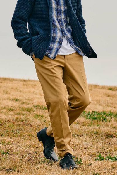 pressed tapered chino [beige] 