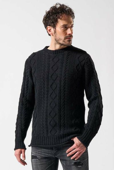 plating cable knit crew[black]