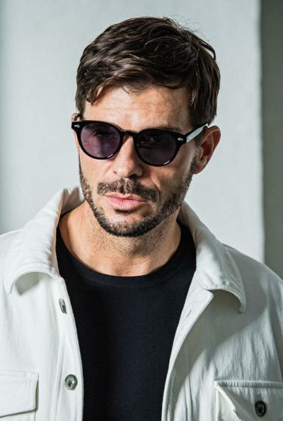 RLJ GLASS［BLACK］